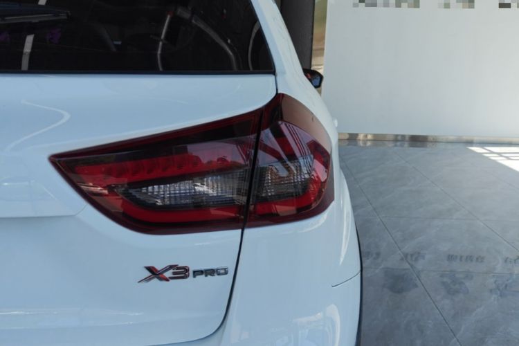 Used Geely Auto Vision X3 2021 PRO 1.5L CVT Deluxe Model Right Rear Taillight