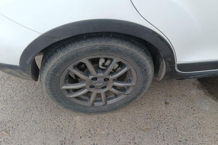 Used Geely Auto Vision X3 2021 PRO 1.5L CVT Deluxe Model Right Rear Wheel Hub
