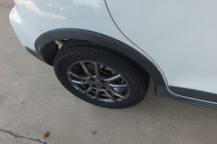Used Geely Auto Vision X3 2021 PRO 1.5L CVT Deluxe Model Right Rear Wheel Hub