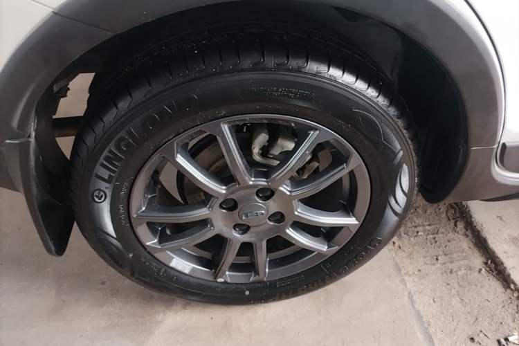 Used Geely Auto Vision X3 2021 PRO 1.5L CVT Deluxe Model Right Rear Wheel Hub