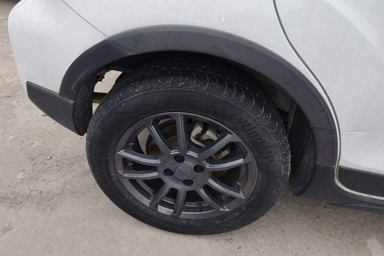 Used Geely Auto Vision X3 2021 PRO 1.5L CVT Deluxe Model Right Rear Wheel Hub