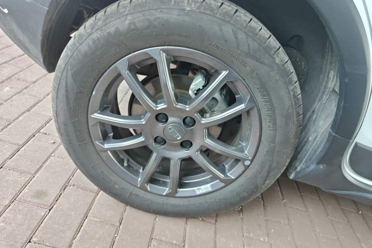 Used Geely Auto Vision X3 2021 PRO 1.5L CVT Deluxe Model Right Rear Wheel Hub