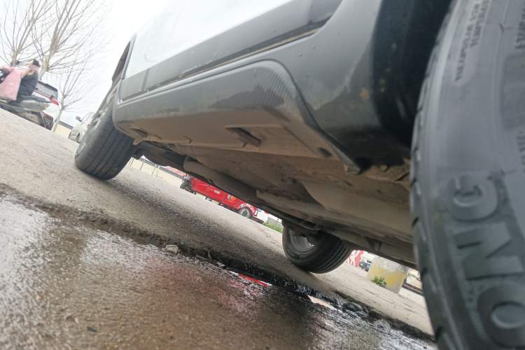 Used Geely Auto Vision X3 2021 PRO 1.5L CVT Deluxe Model Right Side Sill