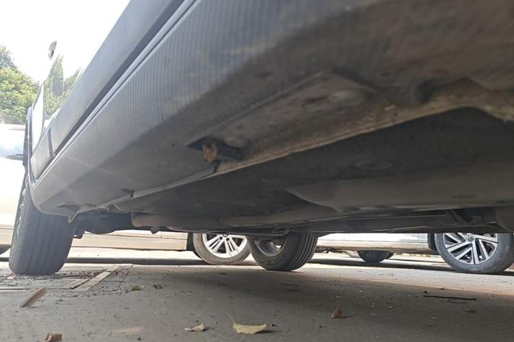 Used Geely Auto Vision X3 2021 PRO 1.5L CVT Deluxe Model Right Side Sill