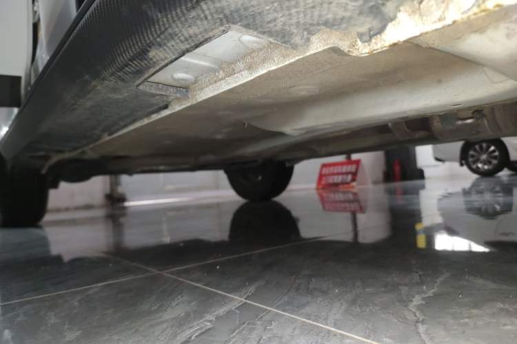 Used Geely Auto Vision X3 2021 PRO 1.5L CVT Deluxe Model Right Side Sill