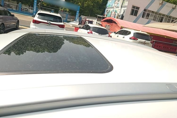 Used Geely Auto Vision X3 2021 PRO 1.5L CVT Deluxe Model Roof