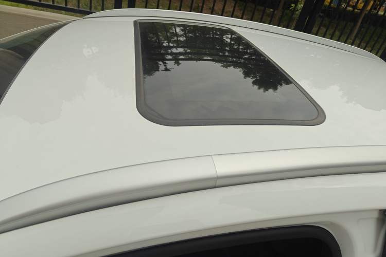 Used Geely Auto Vision X3 2021 PRO 1.5L CVT Deluxe Model Roof