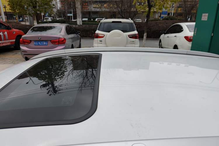 Used Geely Auto Vision X3 2021 PRO 1.5L CVT Deluxe Model Roof