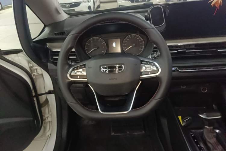Used Geely Auto Vision X3 2021 PRO 1.5L CVT Deluxe Model Steering Wheel