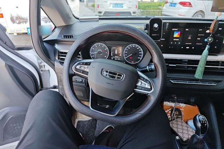 Used Geely Auto Vision X3 2021 PRO 1.5L Manual Elite Model Steering Wheel