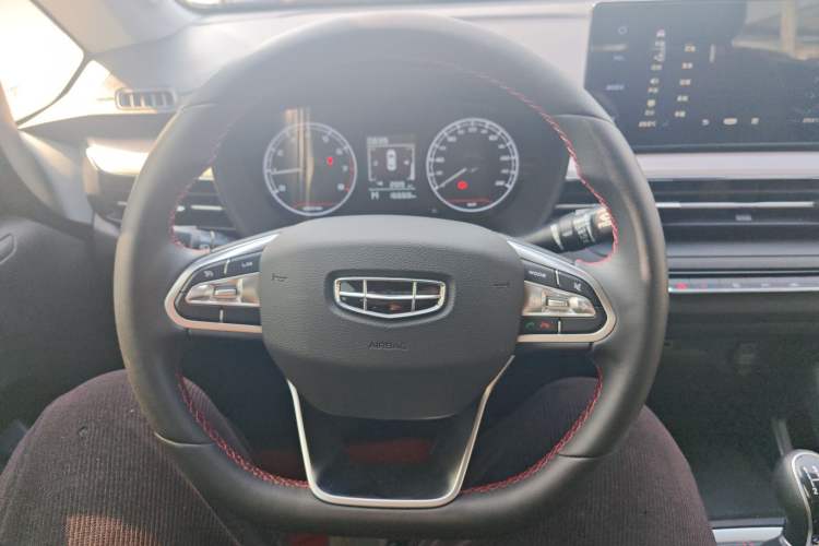 Used Geely Auto Vision X3 2021 PRO 1.5L Manual Elite Model Steering Wheel