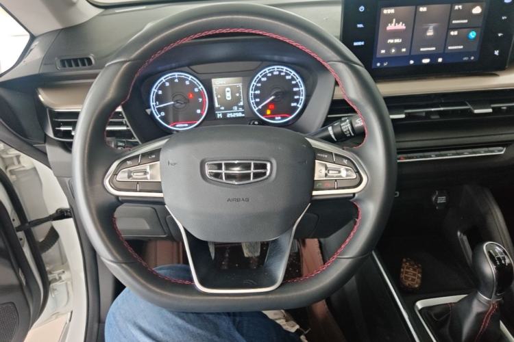 Used Geely Auto Vision X3 2021 PRO 1.5L Manual Elite Model Steering Wheel