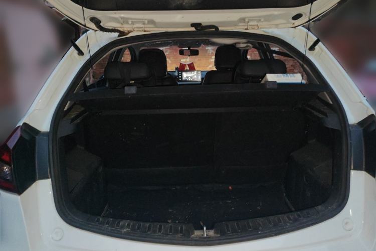 Used Geely Auto Vision X3 2021 PRO 1.5L Manual Elite Model Trunk