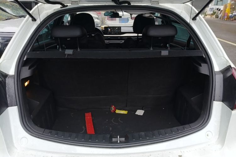 Used Geely Auto Vision X3 2021 PRO 1.5L CVT Deluxe Model Trunk