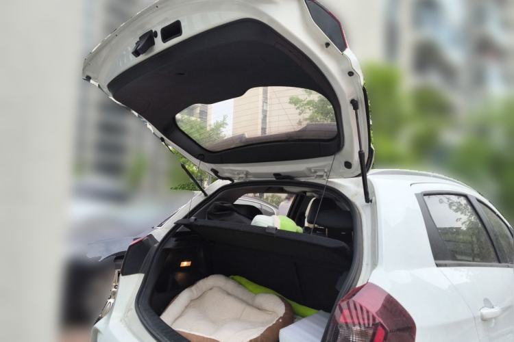 Used Geely Auto Vision X3 2021 PRO 1.5L CVT Deluxe Model Trunk