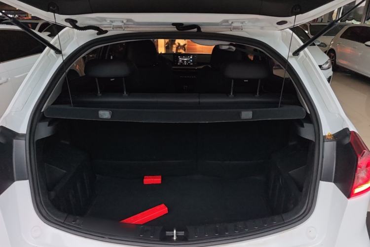 Used Geely Auto Vision X3 2021 PRO 1.5L Manual Elite Model Trunk