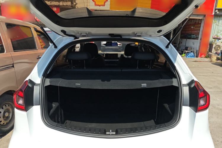Used Geely Auto Vision X3 2021 PRO 1.5L Manual Elite Model Trunk