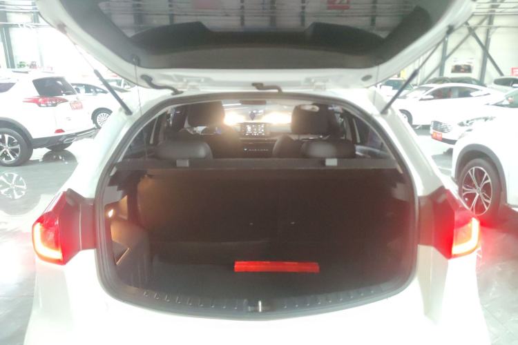 Used Geely Auto Vision X3 2021 PRO 1.5L CVT Deluxe Model Trunk