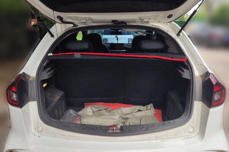 Used Geely Auto Vision X3 2021 PRO 1.5L CVT Deluxe Model Trunk