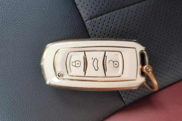 Used Geely Auto Vision X3 2021 PRO 1.5L CVT Deluxe Model Vehicle Key