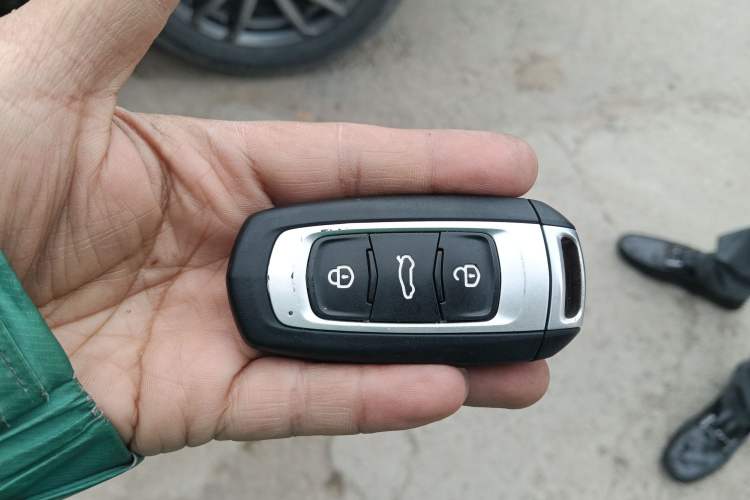 Used Geely Auto Vision X3 2021 PRO 1.5L CVT Deluxe Model Vehicle Key