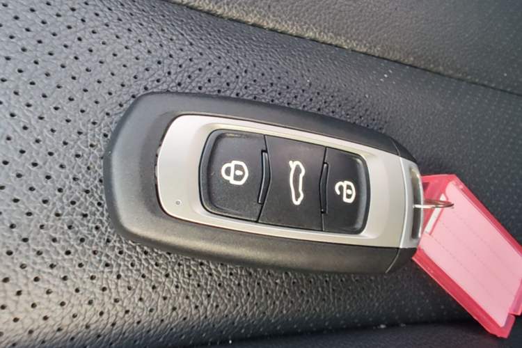 Used Geely Auto Vision X3 2021 PRO 1.5L CVT Deluxe Model Vehicle Key