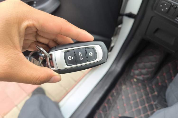 Used Geely Auto Vision X3 2021 PRO 1.5L CVT Deluxe Model Vehicle Key