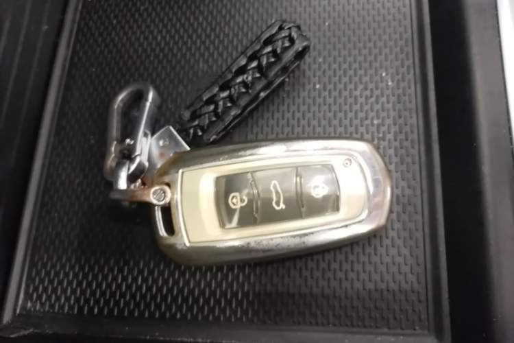 Used Geely Auto Vision X3 2021 PRO 1.5L CVT Deluxe Model Vehicle Key