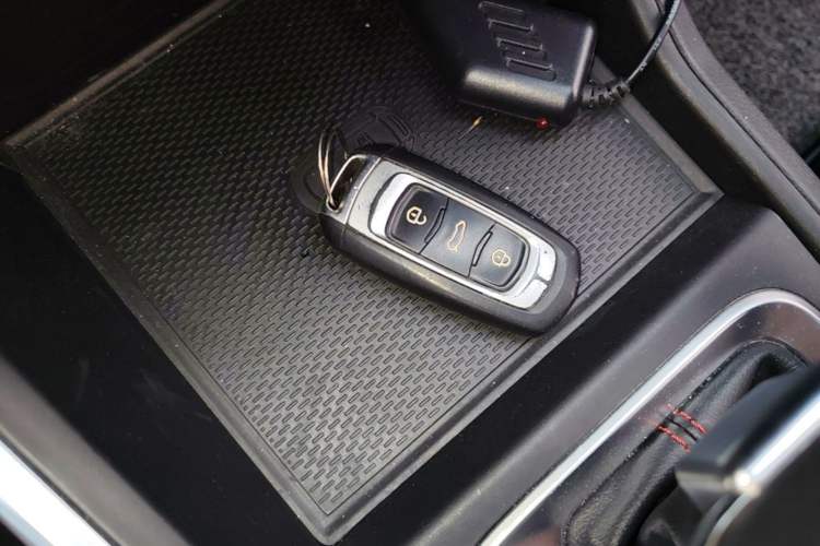 Used Geely Auto Vision X3 2021 PRO 1.5L CVT Deluxe Model Vehicle Key
