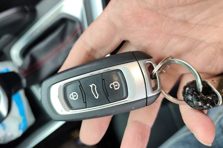 Used Geely Auto Vision X3 2021 PRO 1.5L CVT Deluxe Model Vehicle Key