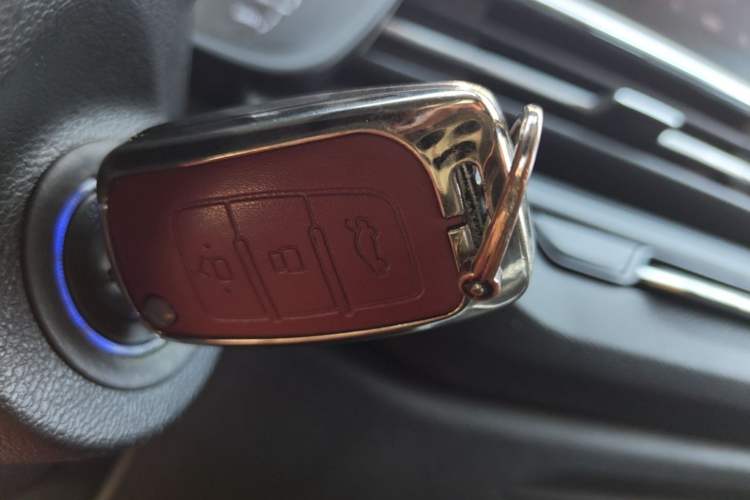 Used Geely Auto Vision X3 2021 PRO 1.5L Manual Elite Model Vehicle Key