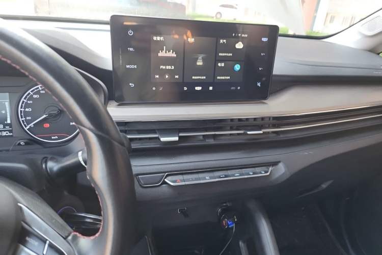 Used Geely Auto Vision X3 2021 PRO 1.5L Manual Elite Model Audio And AC Panel