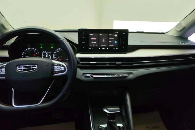 Used Geely Auto Vision X3 2021 PRO 1.5L CVT Deluxe Model Audio And AC Panel