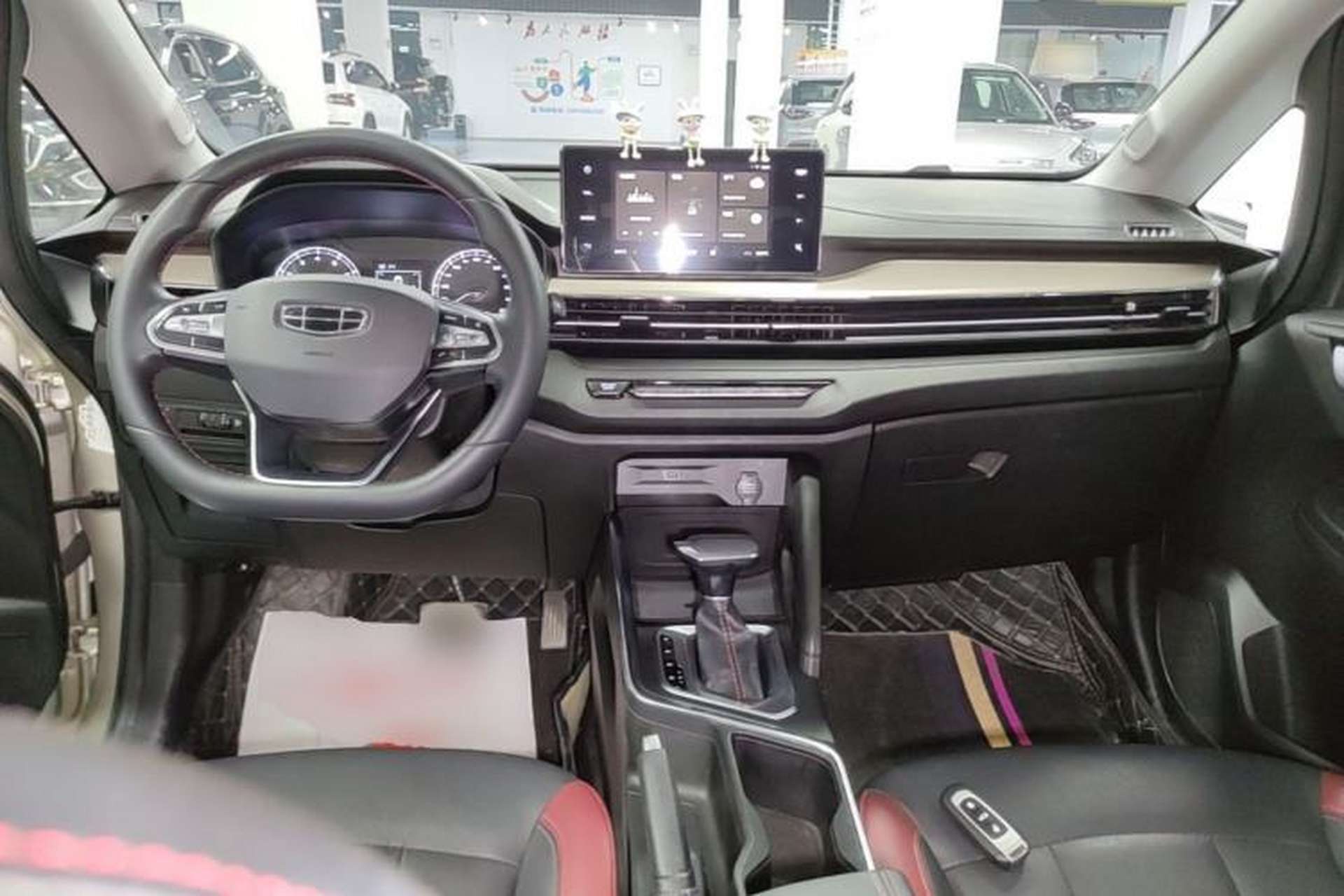 Used Geely Auto Vision X3 2021 PRO 1.5L CVT Deluxe Model Center Console