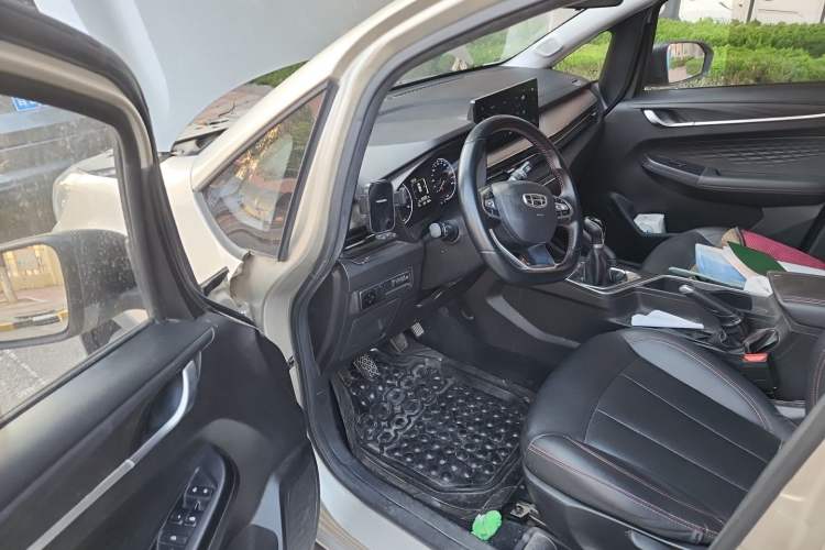 Used Geely Auto Vision X3 2021 PRO 1.5L Manual Elite Model Driver Seat