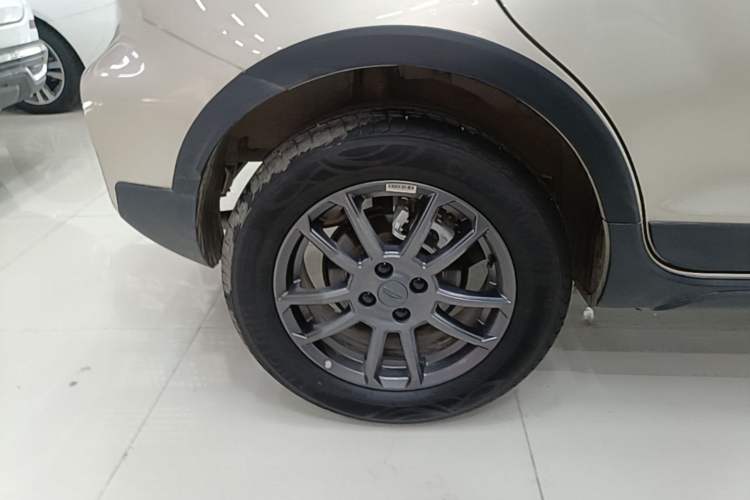 Used Geely Auto Vision X3 2021 PRO 1.5L Manual Elite Model Exterior 5