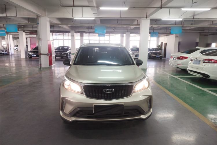 Used Geely Auto Vision X3 2021 PRO 1.5L CVT Deluxe Model Front
