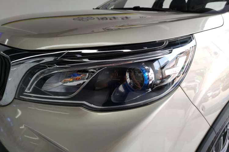 Used Geely Auto Vision X3 2021 PRO 1.5L CVT Deluxe Model Left Front Headlight