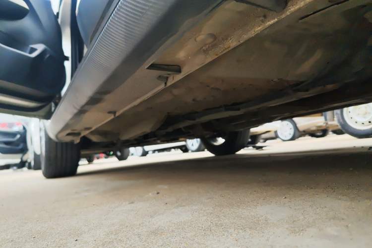 Used Geely Auto Vision X3 2021 PRO 1.5L CVT Deluxe Model Left Side Sill