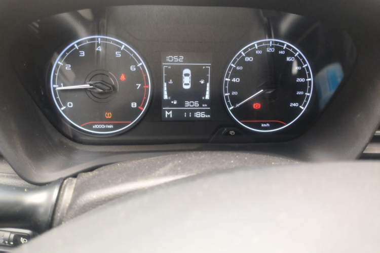 Used Geely Auto Vision X3 2021 PRO 1.5L Manual Elite Model Odometer Close Up