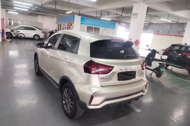 Used Geely Auto Vision X3 2021 PRO 1.5L CVT Deluxe Model Rear Left 45 Deg