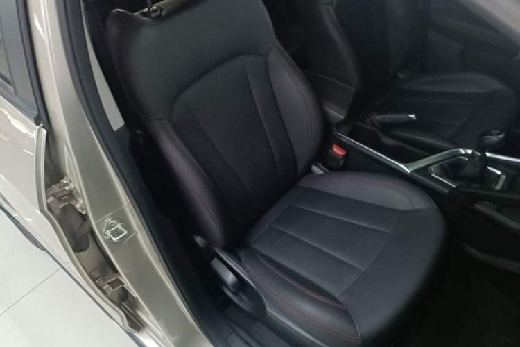 Used Geely Auto Vision X3 2021 PRO 1.5L Manual Elite Model Right Front Seat