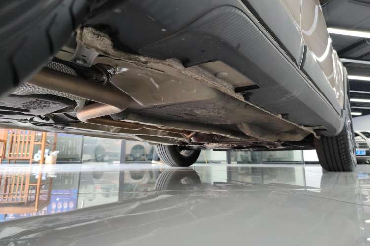 Used Geely Auto Vision X3 2021 PRO 1.5L CVT Deluxe Model Right Side Sill