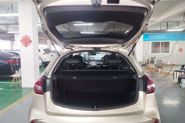 Used Geely Auto Vision X3 2021 PRO 1.5L CVT Deluxe Model Trunk