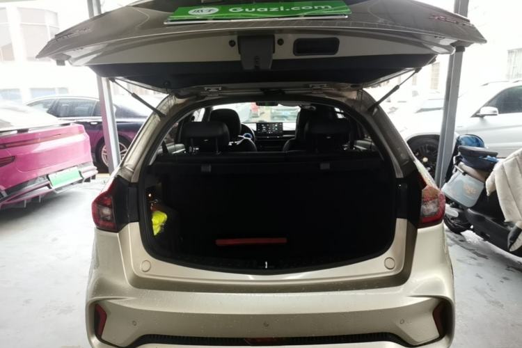 Used Geely Auto Vision X3 2021 PRO 1.5L CVT Deluxe Model Trunk