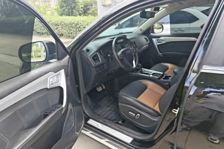 Used Geely Auto Vision X6 2016 1.3T CVT Flagship Model Driver Seat