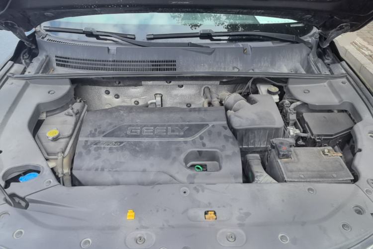 Used Geely Auto Vision X6 2016 1.3T CVT Flagship Model Engine Bay