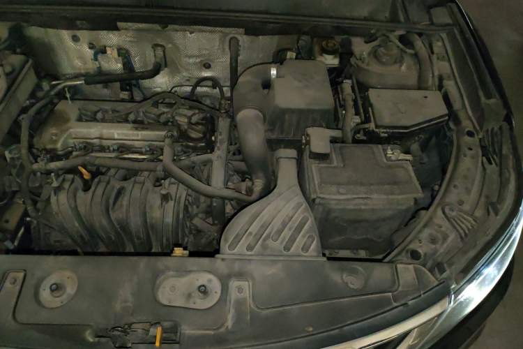 Used Geely Auto Vision X6 2016 1.8L Manual Luxury Model Engine Bay Left