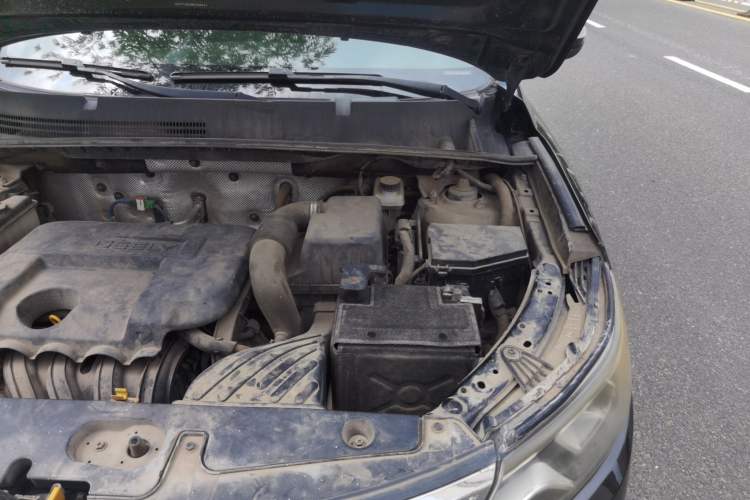 Used Geely Auto Vision X6 2016 1.8L Manual Luxury Model Engine Bay Left