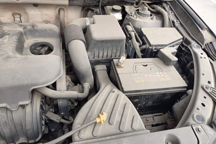 Used Geely Auto Vision X6 2016 1.8L Manual Luxury Model Engine Bay Left